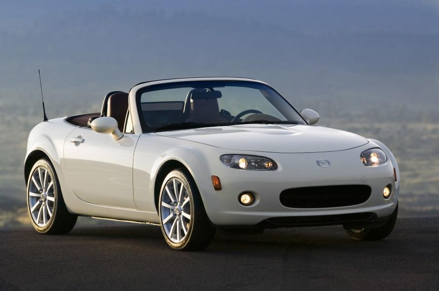  Mazda MX-5 Roadster Coupe 2006 года  (фото 1 из 212)